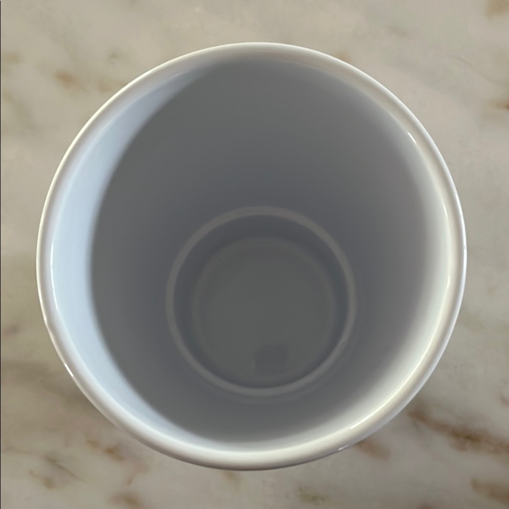 White Ribbed Ceramic Vase, Planter or Flower Pot - Picture 3 of 6